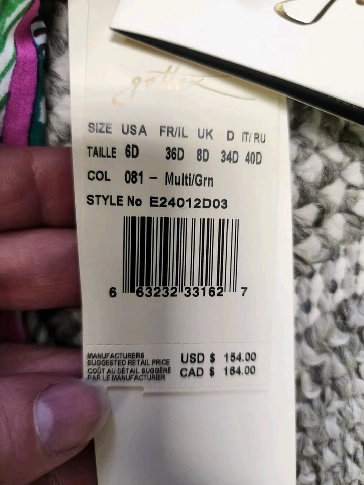 Traje de baño de una pieza Profile by Gottex Tropic Boom frente torcido copa D, talla 6D $154 Foto 4 de 4