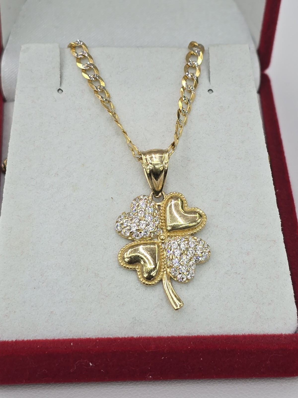 14k Gold Clover Necklace with Chain in Yellow or White Gold