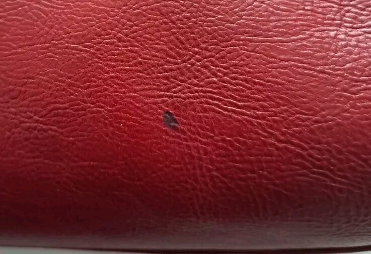 Borsa a tracolla Yves Saint Laurent Rive Gauche borchiata vintage pelle rossa