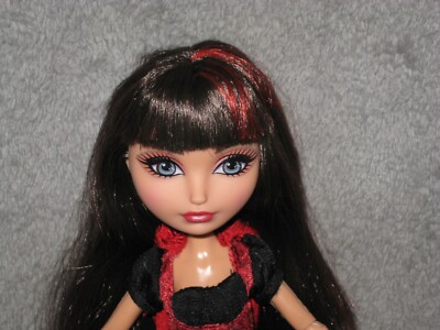 Ever After High Doll ~ Cerise Hood 240212A6 ~ Hat-Tastic Tea Party