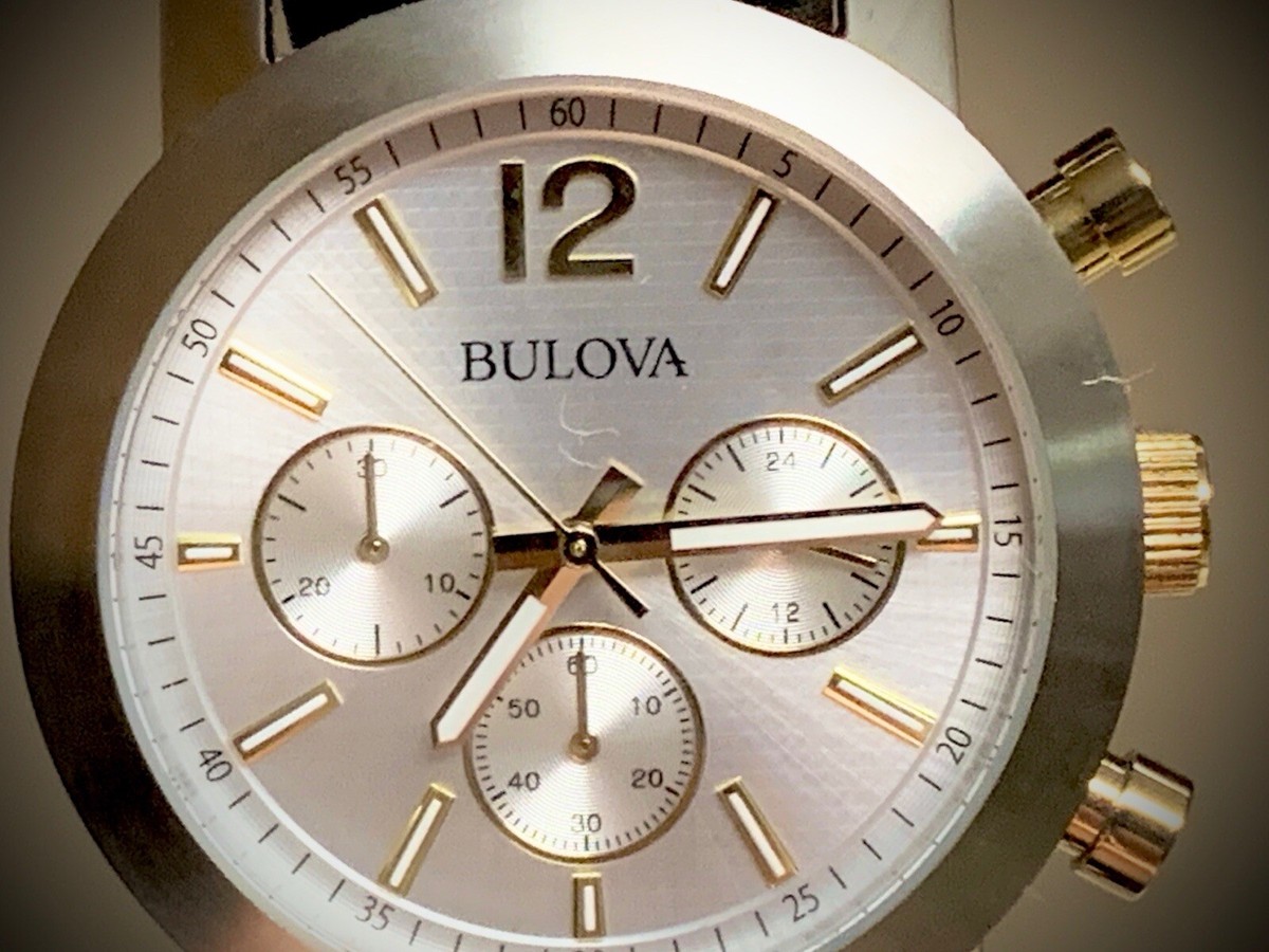 Bulova 98A141 Chronograph Mens Wrist Watch BRAND NEW IN ORIGINAL