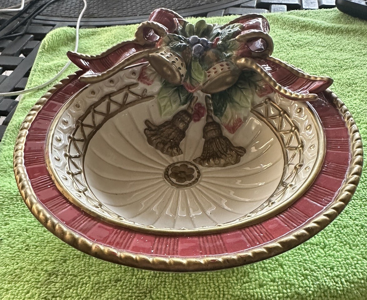 Picture 1 of 3