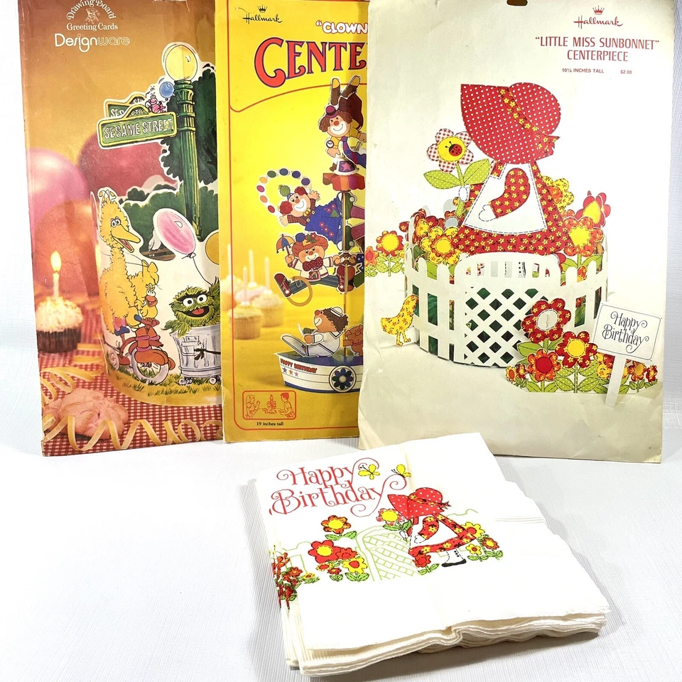 Vintage Hallmark DesignWare Paper Party Centerpieces Sesame Circus Sunbonnet 3pc - Image 2 of 4