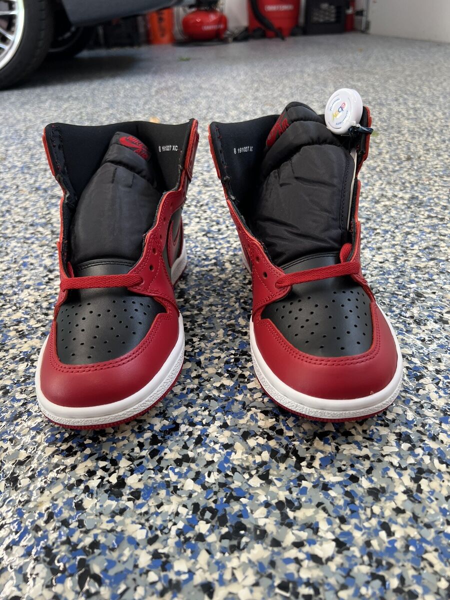 NIKE AIR JORDAN 1 RETRO HIGH 85 VARSITY RED SIZE 9.5 BQ4422 NIKE AIR JORDAN 1 RETRO HIGH 85 VARSITY RED SIZE 9.5 BQ4422