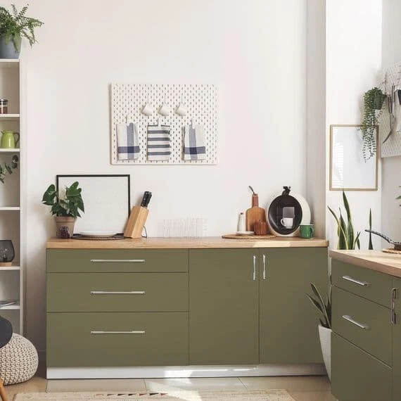 Vinilo trasero adhesivo verde oliva mate D-C-Fix (346-8326) 67 cm x 2 m (paquete de 3 rollos)