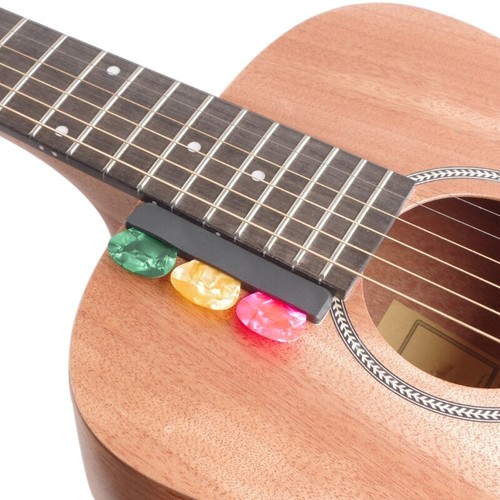 Portable Guitar Pick Display Case with 3 Guitar Picks Guitar Plectrums Organizer - Picture 4 of 8