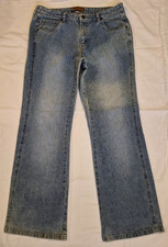 Lee One True Fit Women's Bootcut Jeans Size 11/12 Medium Light Wash Denim, GUC