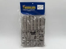 Walthers Cornerstone Modulars HO Scale 933-3724 Foundation & Loading Docks (New)