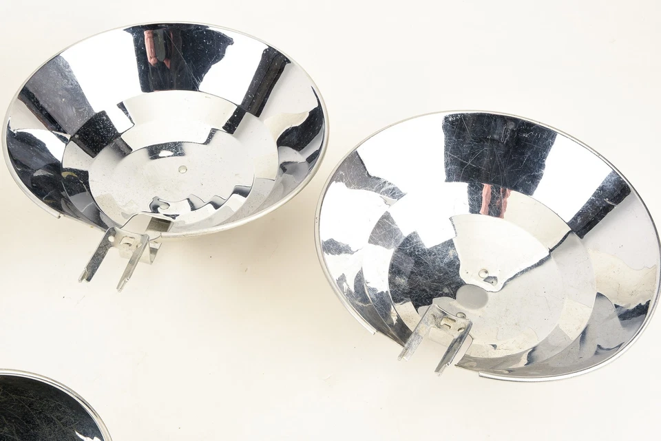 Lot of 5 Graflex and Heiland Flash Reflectors AS-IS V27 - Image 3 of 4