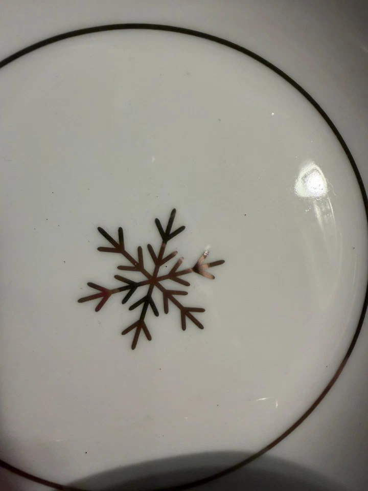 Target Gilded Noel Rimmed Bowls Soup Cereal Silver Snowflake 2011 Set of 4 - Image 2 of 4