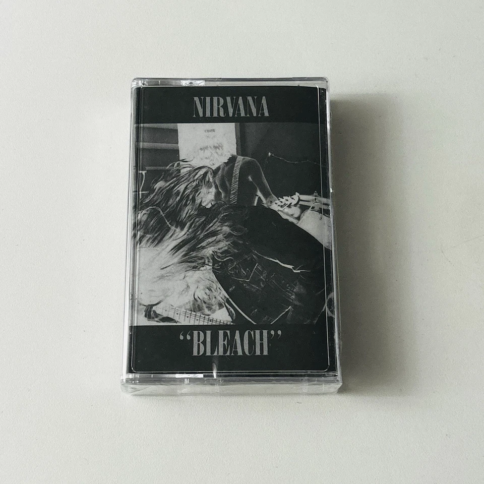 Nirvana Bleach CASSETTE TAPE Seattle Grunge SEALED NEW Love Buzz - Image 4 of 4