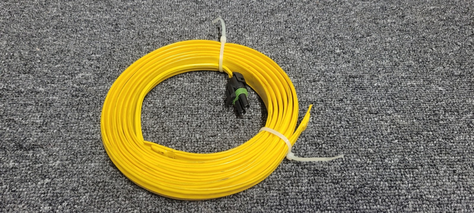 Tapeswitch Ribbon Switch 101B 105" yellow Pressure Tape Switch Ribbon