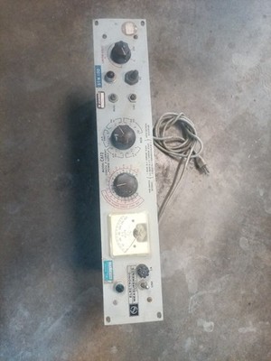 E/M ELECTRONIC MEASUREMENTS  C612A Constant Current Power Supply For Parts!!!