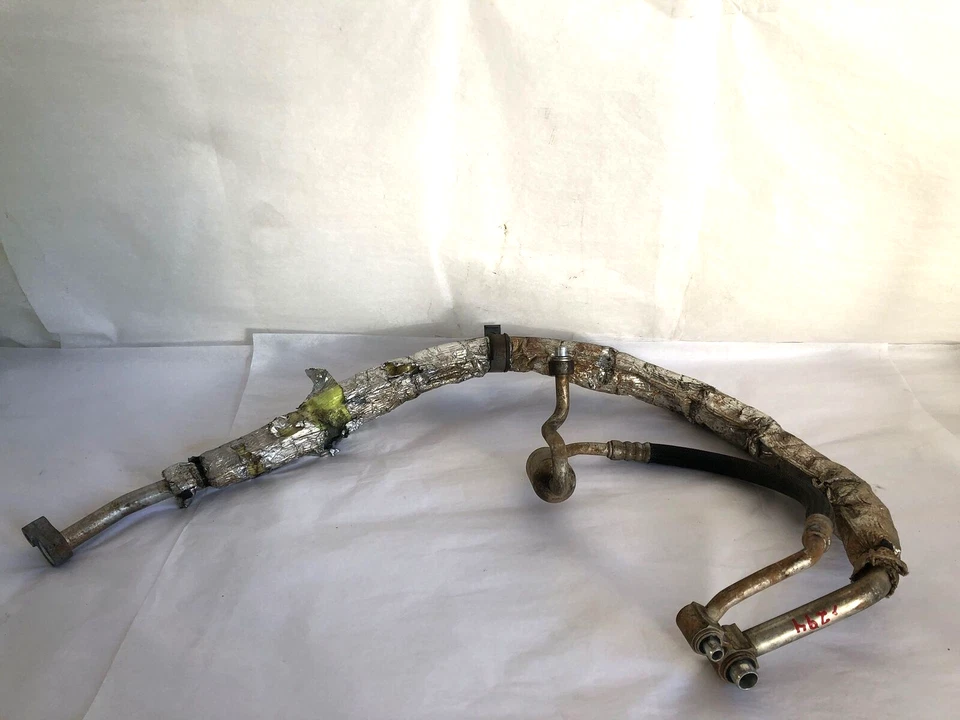 Conjunto de manguera de línea de succión y descarga de aire acondicionado Ford Fusion 2010-2012 Foto 2 de 4