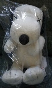 Kaws Uniqlo Peanuts Snoopy White 22 Plush Toy Medium Size 18 Brand New Ebay