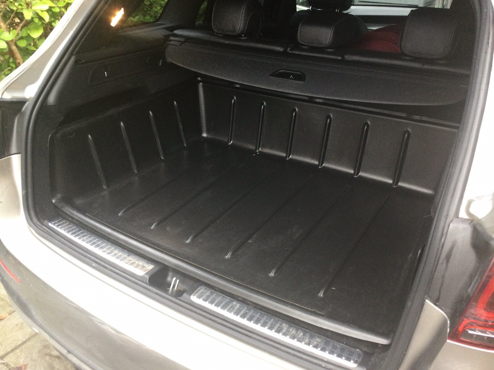 MERCEDES GLC REAR STORAGE TRAY BOOT LINER HIGH SIDED TUB A2538140400