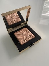 Image of Bobbi Brown Luxe Illuminating Golden Hour Powder 4g