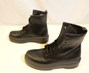 wide fit combat boots