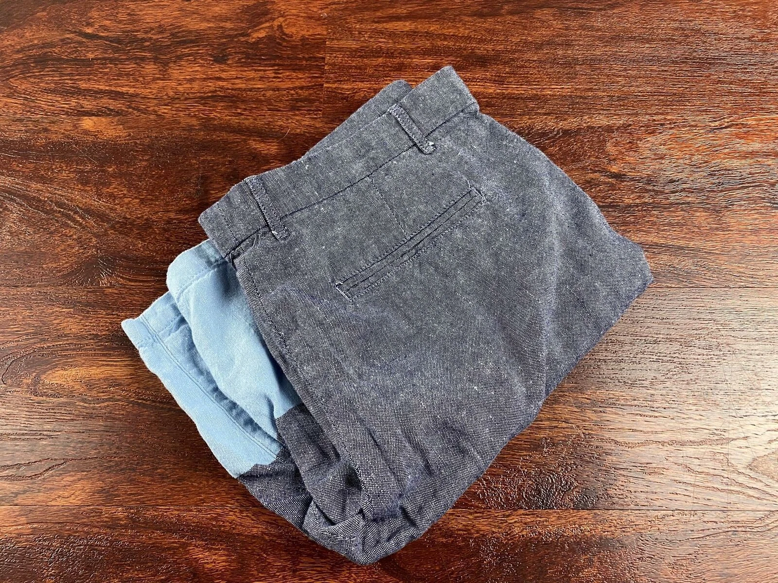 GAP Boyfriend Roll-Up Gray Two Toned Chino Shorts Men's Size 8