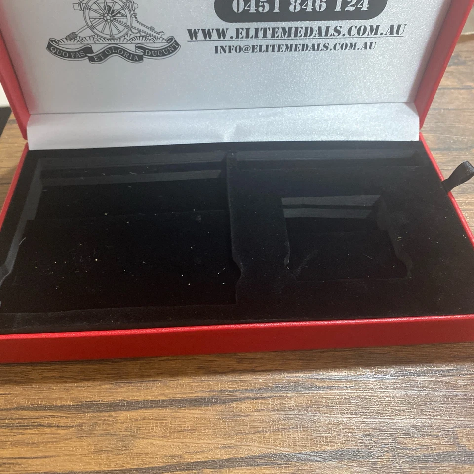 Fitted medal display box - Fitted Inserts For 2 Medal Or 3 Medal Sets - image 2 of 4