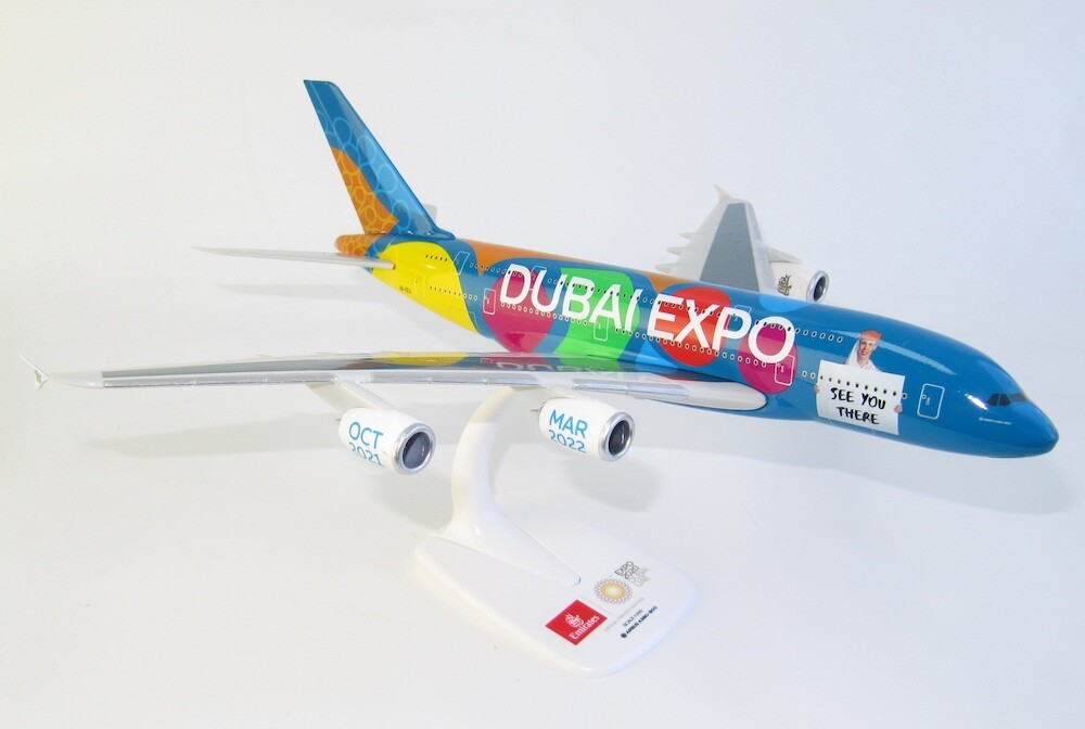 Emirates Airbus A380 A6-EEU 