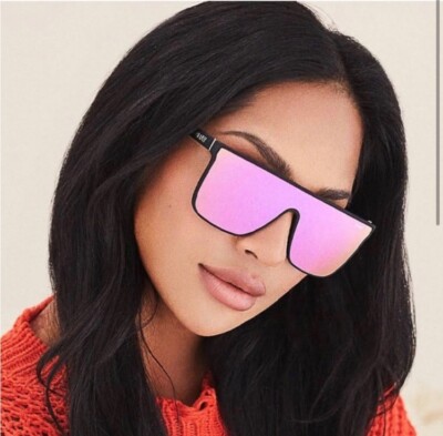 Quay Australia Shield Sunglasses with Mirrored Amber Lenses Quay Australia Nightfall Sunglasses Shield Matte Black Pink  main image 3