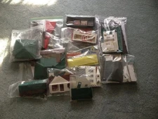 Vintage Plasticville O Scale Buildings - Lot  of 12