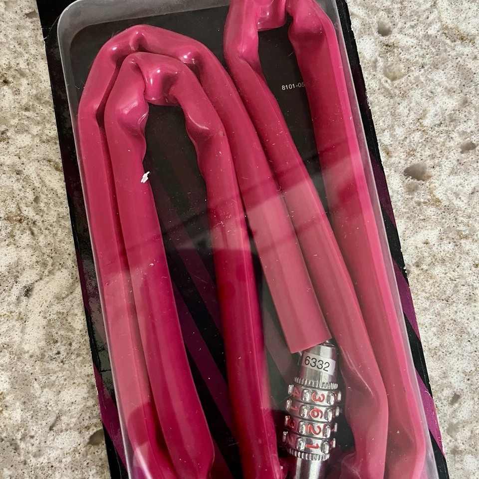 NOS Vintage Master  Lock Bike Combination Lock 4ft Pink Vinyl Coated Chain - Image 4 of 4