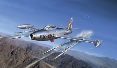 Italeri 1321 Republic F-84G Thunderjet 1/72 Scale Plastic Model Kit