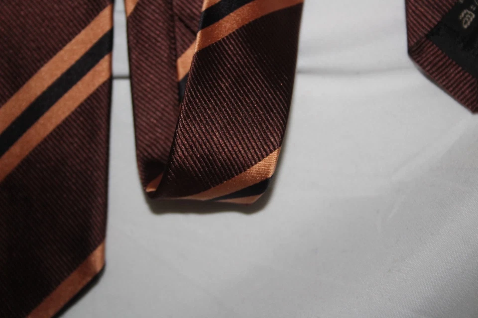 Corbata de seda ERMENEGILDO ZEGNA marrón negro a rayas hecha en Italia 57 pulgadas 3,5 pulgadas Foto 4 de 4