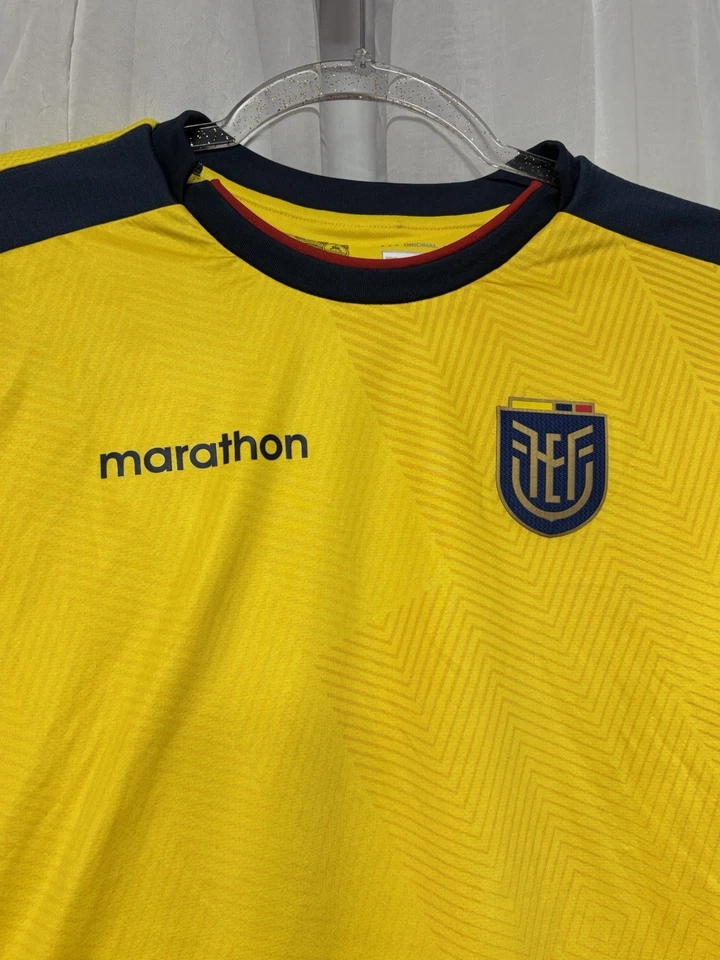 Ecuador National Team Soccer Jersey Marathon Men’s Medium Yellow Shirt - Image 2 of 4