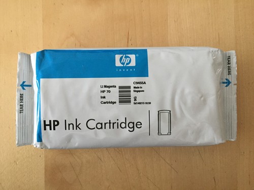 Genuine HP 70 Ink - LIGHT MAGENTA / Z2100 Z3100 Z3200 Z5200 (INC VAT) - 第 1/2 張圖片