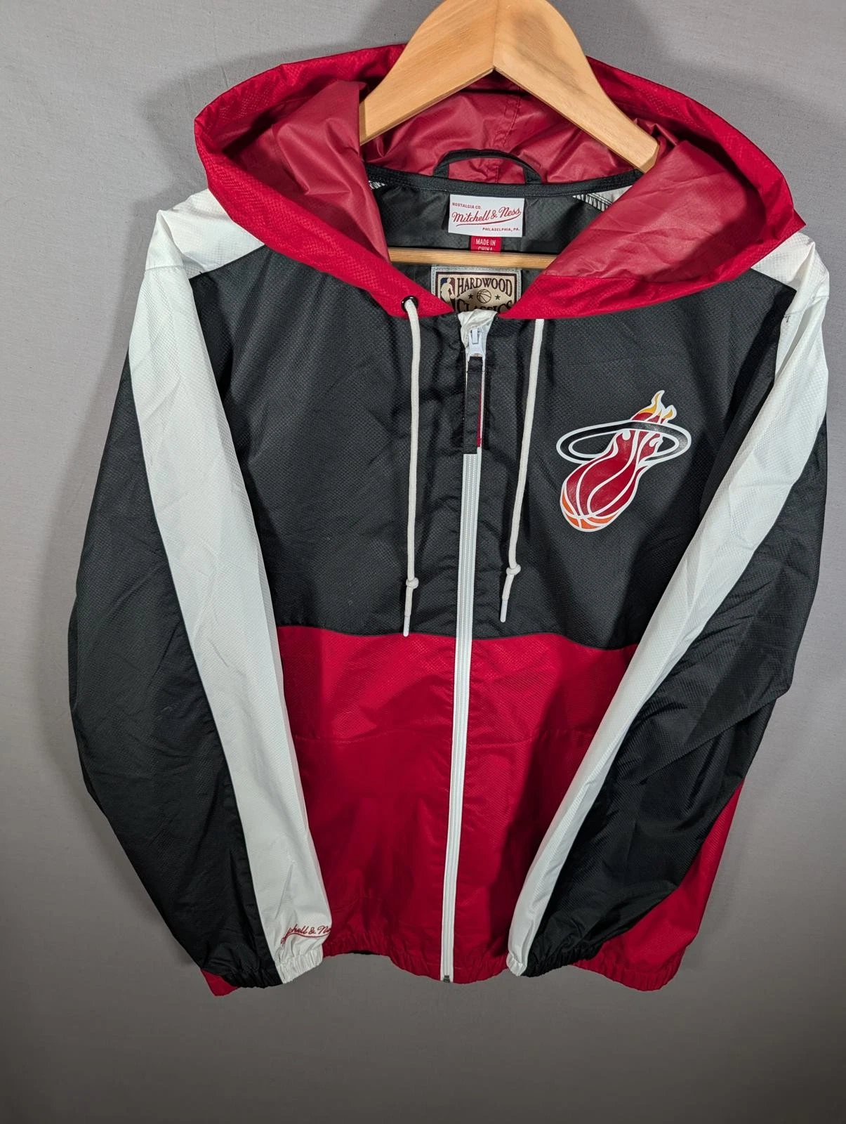 Mitchell & Ness Miami Heat Windbreaker Jacket Hardwood Classics NBA Hooded XL