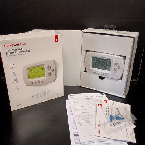 Honeywell Wi-Fi 7-Day Programmable Thermostat (RTH6580WF) - Picture 1 of 8