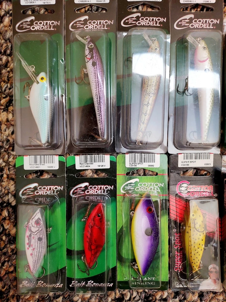 12 Lures Cotton Cordell Super Shad Minnow Shad Super Spot Fishing Lot Bill Dance - Image 2 of 4