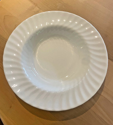 Tiefer Teller / Suppenteller  CASCADE H5073 uni weiß von Royal Doulton, England
