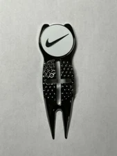 Crosshairs Divot Tool & Nike Swoosh 1" Flat Coin Style Golf Marker - A Beauty!