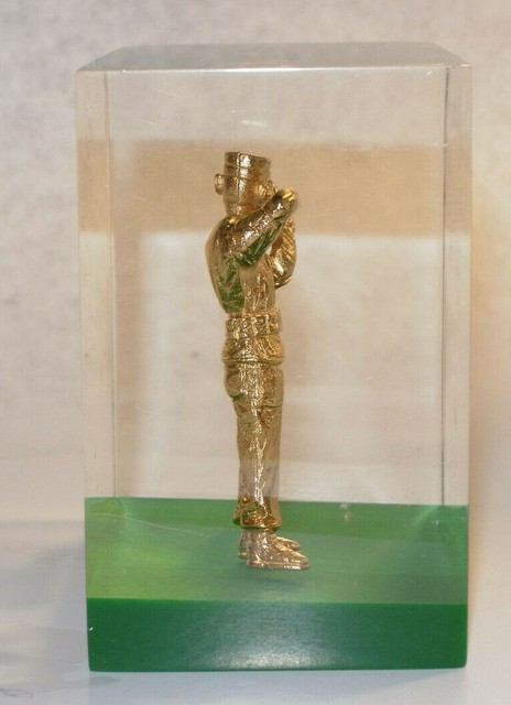 VTG 1961 FIFTH US ARMY INFANTRY TROPHY WINNING TEAM AWARD MEDAL SEALED 