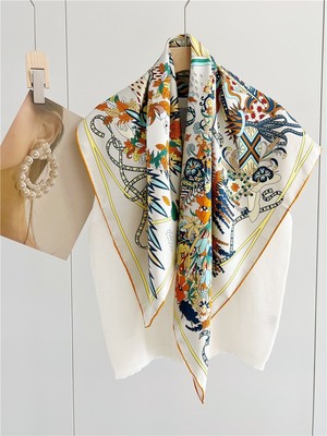 Pure Twill Silk 18 Momme Sand Washed Double Face Scarf Aztec Print Shawl 35''