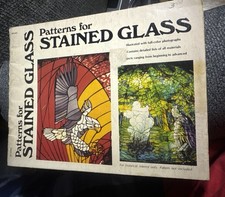 Vintage Patterns for Stained Glass with Full Color Photographs