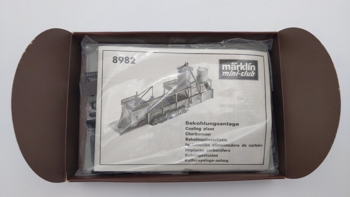 こう様 1個 ku7800 Marklin 8982 Z Bekohlungsanlage Coaling Plant Building Kit