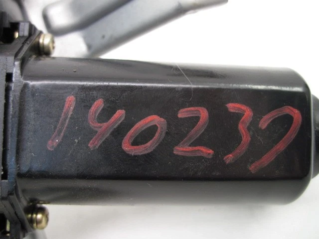 REAR WIPER MOTOR Nissan Quest 2004 04 2005 05 2006 06 07 08 09 718572 - Image 2 of 4