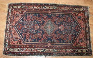 ESTATE Throw Rug ORIENTAL Persian? Great Design! LOT AP