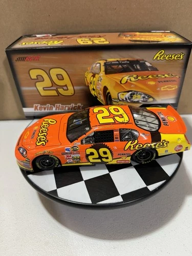 Kevin Harvick #29 Reese’s 2007 1/24 Nascar Diecast
