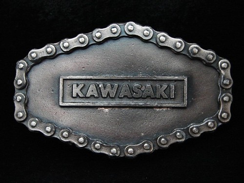 PE01144 VINTAGE 1976 **KAWASAKI** MOTORCYCLE COMMEMORATIVE PEWTER BELT BUCKLE