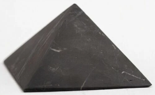 Authentische Schungit Pyramide matt 5 x 5 cm. C60 EMV-Schutzstein - Bild 3 von 3