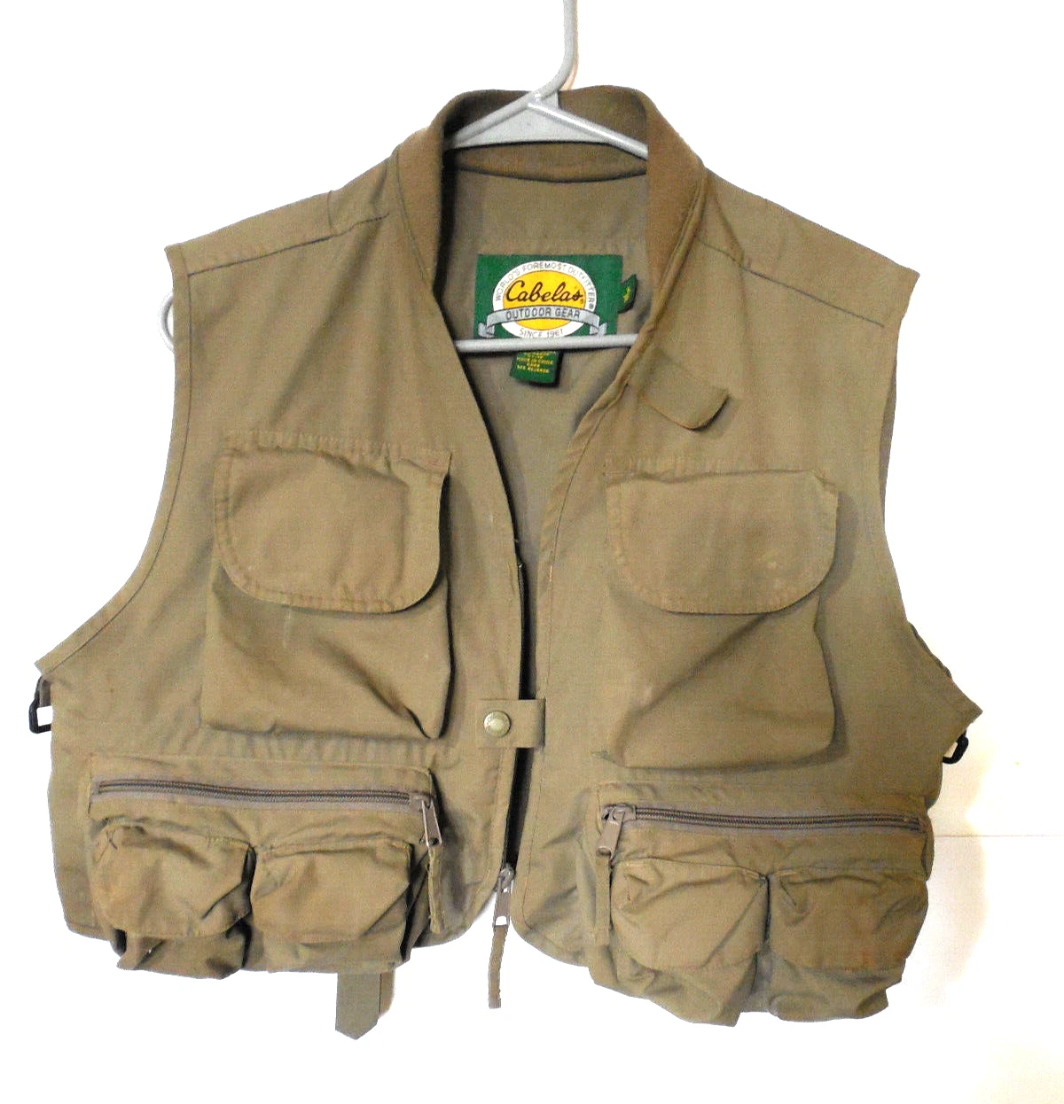 Cabelas Fly-Fishing Vest Size-Med Olive-Green Cotton/Poly Blend 14 Pockets-Nice