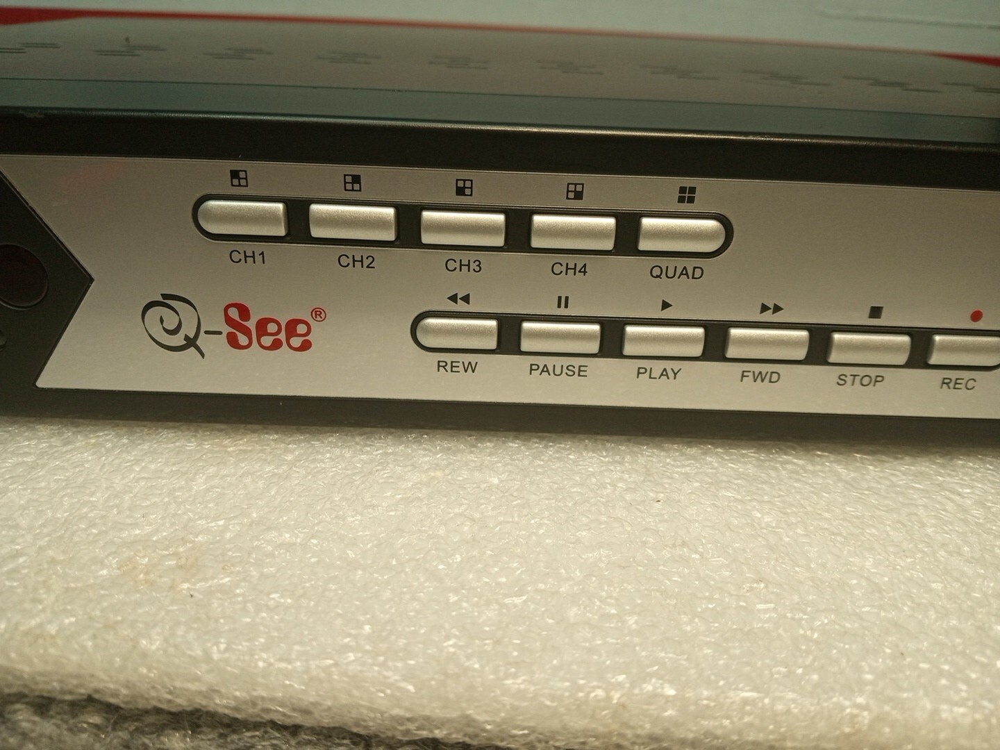 Q-SEE 4-CHANNEL NETWORK DVR QR414 - Used About A Month.. Just Dvr.Works Great..