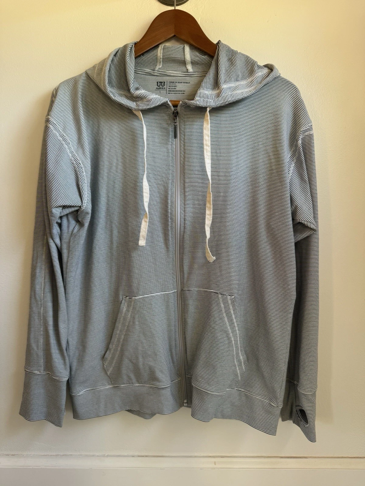 Albion Fit L/S Nylon/Spandex Zip Up Hoodie Striped Women's Large