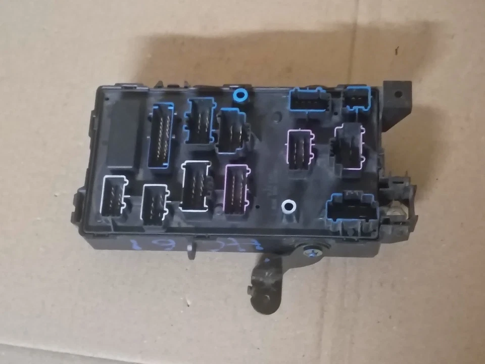 Ford F250 F350 2002-2003 bajo tablero caja de fusibles P/N 2C7T-14A067-An Foto 4 de 4